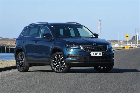 Škoda karoq will support you with numerous safety assistants, simply clever features and connectivity inside the škoda karoq, you'll find technologies that combine apparent contrasts: Article: Skoda Karoq filling some big shoes