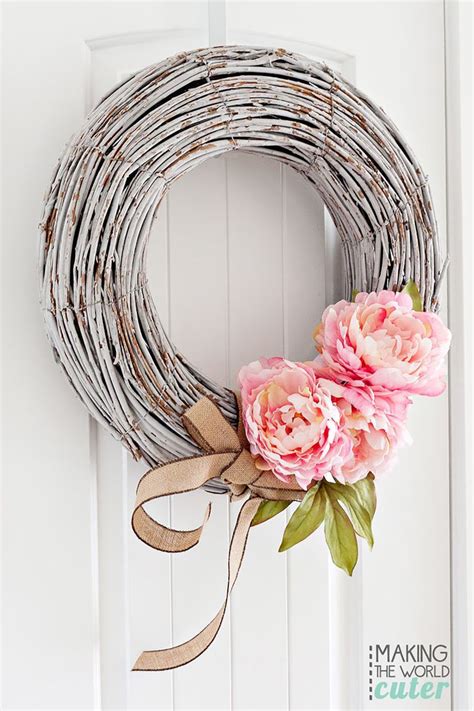 Dress Up Your Door With These Diy Spring Wreaths Diy Spring Wreath