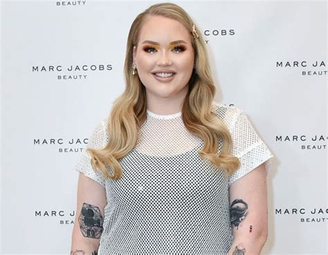 Youtuber Nikkietutorials Gets Engaged During Romantic Italy Trip E News