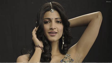 Shruti Hassan Indian Actress Bollywood Singer Model Babe 97 Wallpapers Hd Desktop And