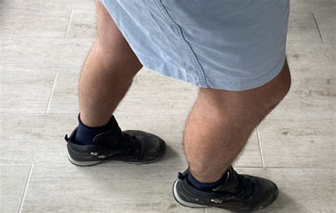 How To Wear Hiking Boots With Shorts Consider This Before