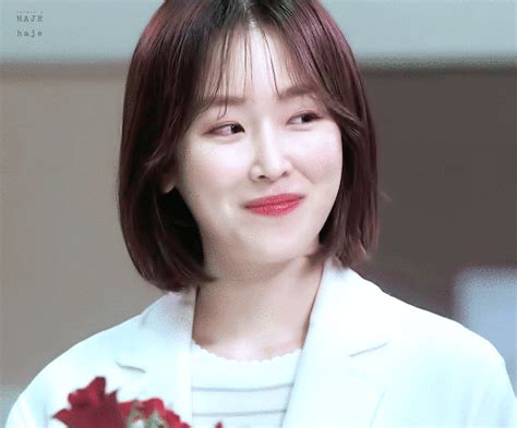 이런, 서현진 매니저는 극한 직업이다. 170116 서현진 낭만닥터 김사부 E20 움짤 (1) | 연예인, 헤어스타일 ...