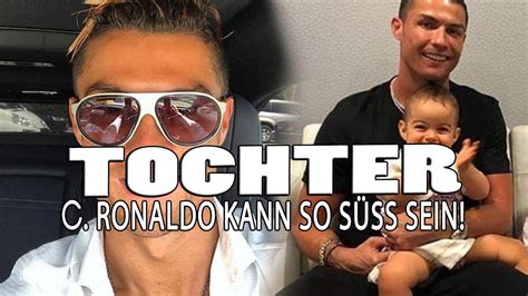 Cristiano Ronaldo And Seine Tochter So Süß Kann Er Sein Youtube