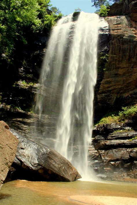 The Toccoa Falls Waterfall With A Vertical Drop Of 186 Feet 57 M Is