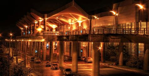 Around 132 flights are flying daily from kuala lumpur to kuching. Kuching International Airport, Kuching - klia2.info