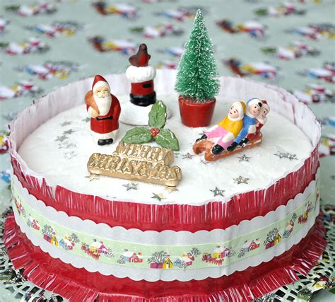 30 MOUTHWATERING CAKE DESIGNS FOR CHRISTMAS......  Godfather Style
