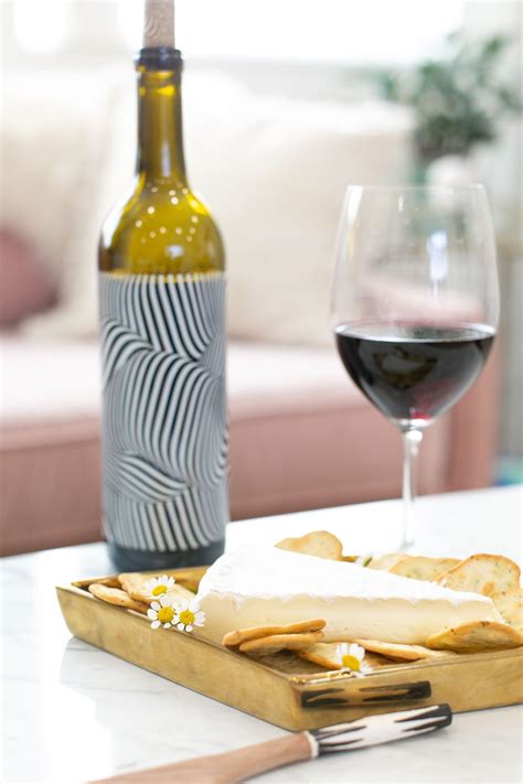 Four Perfect Wine And Snack Pairings For Fall Snack Pairings Wine