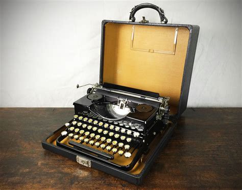 A Stunning 1930s Royal Portable Typewriter Near Mint Condition Fully
