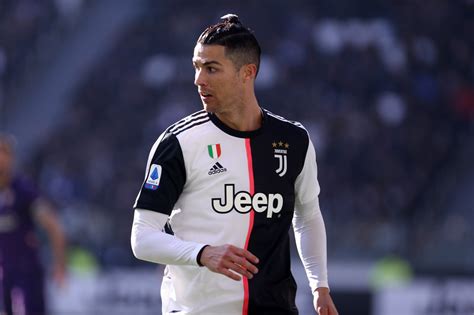 One of the world's best players, cristiano ronaldo won everything with manchester united before completing a world record £80m transfer to real madrid in . Juventus Turin: Auch dank Cristiano Ronaldo: Juve stößt ...