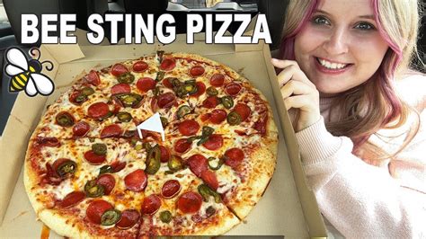 Hungry Howies New Bee Sting Pizza Youtube