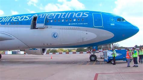 Un nuevo vuelo de aerolíneas argentinas, encargado de traer un nuevo lote de vacunas sputnik v desde moscú, llegó al país este lunes por la tarde. Llegó otro lote de vacunas Sputnik V al país con casi ...