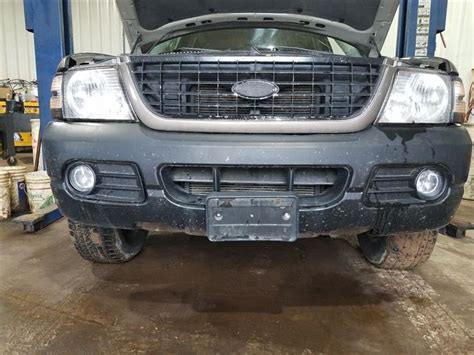 Used 2004 Ford Explorer Front Body Explorer Bumper Assembly Front