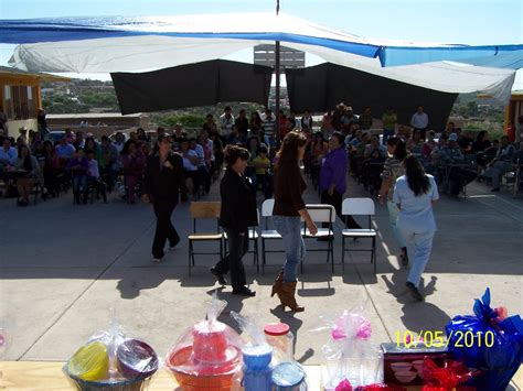 Este enfoque hace que el aprendizaje sea amigable y accesible para los niños creando un contexto que conecta las diferentes áreas del conocimiento. prepabmaermita: Juegos organizados