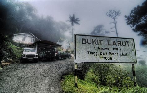 Bukit larut is a hill resort in malaysia located in the state of perak, malaysia, 10 kilometres southwest from taiping. 6 Haunted Places to Visit in Malaysia