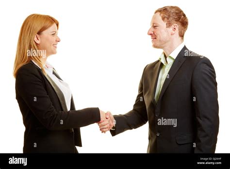 Apretón De Manos De Negocios Entre Dos Personas De Negocios Sonriendo