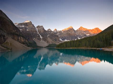 Fond d'écranclassé sous :informatique , écran , souris. Fond d'ecran Lac miroir des montagnes - Wallpaper