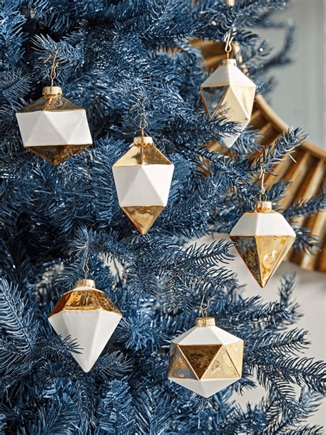 10 Cream And Gold Christmas Decorations