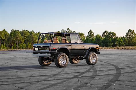 1972 Early Ford Bronco Early Ford Broncos