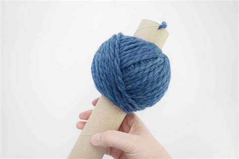How To Wind A Yarn Ball Knifty Knittings