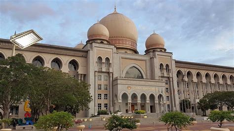 Posted by najmi's blog |. Mahkamah Malaysia catat sejarah apabila menjalankan siaran ...