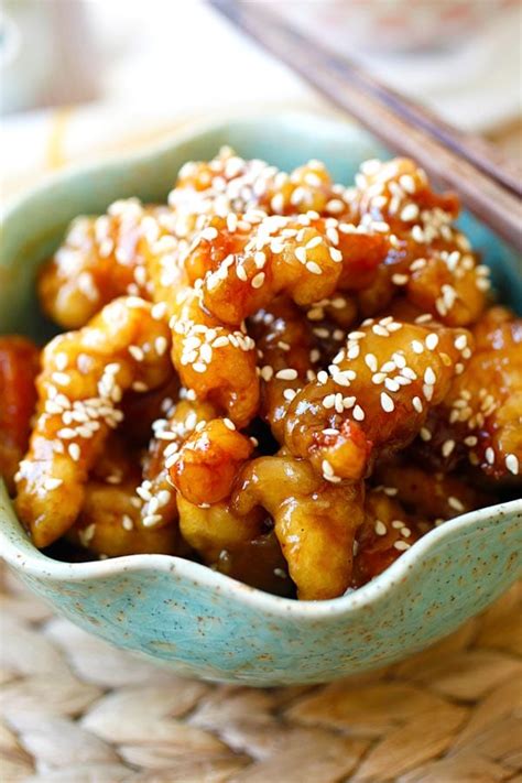 This recipe is so easy you'll quickly add it to your weekly menu. Sesame Chicken | Easy Delicious Recipes