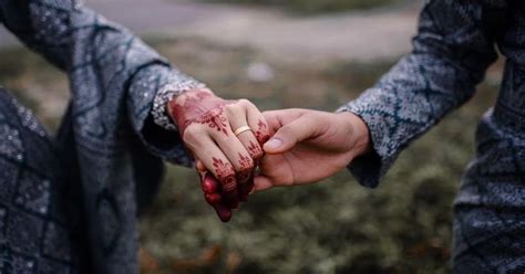 Sesuai dilakukan pada waktu pagi. Inilah Doa Doa Pengikat Kasih Sayang Antara Suami Dan Isteri