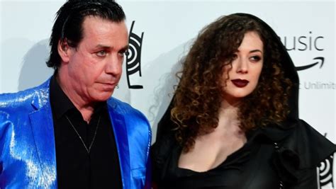 Luke mockridge im 1live fragenhagel 1live. Diese Sex-Expertin zieht ins „Dschungelcamp" | krone.at