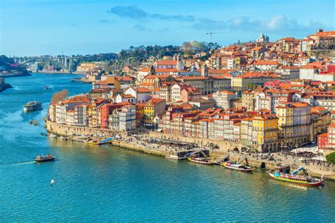 Many people viewing · selling fast · fast checkout · secure delivery Guide Porto - le guide touristique pour visiter Porto et ...