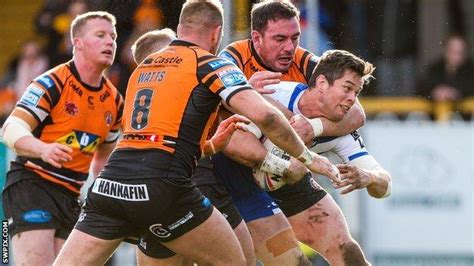 Coronavirus Rugby Football League Suspends Season Until 3 April Bbc