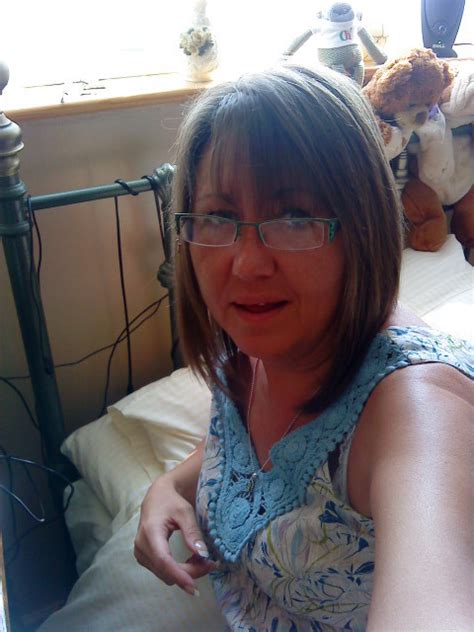 Justshell From Millom Is A Local Granny Looking For Casual Sex Dirty Granny