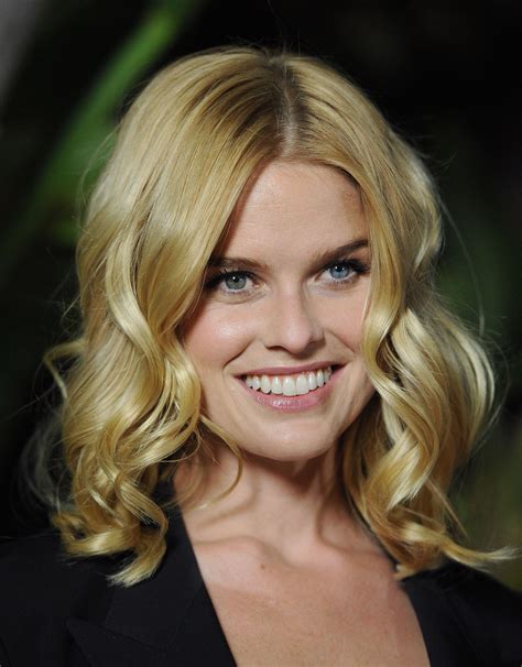 Alice Eve Just Watched Her In Black Mirror Nosedive She Has The