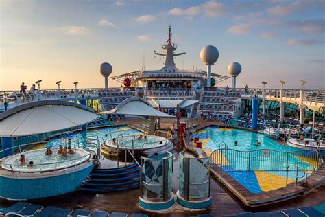 How to Keep Your Kids Busy (And You Happy) On A Royal Caribbean Cruise