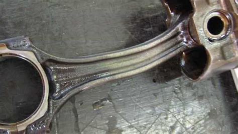 Top 4 Symptoms Of Failure Connecting Rod In Your Vehicle