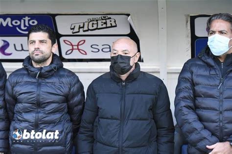 أعلن نادي الزمالك المصري، رسميا، التعاقد مع الفرنسي باتريس كارتيرون لتولي مهمة الإشراف الفني على الفريق الأول، خلفا للبرتغالي جايمي باتشيكو. باتشيكو: تدريب الأهلي! لا أعلم ما يخفيه المستقبل.. وأتآلم ...