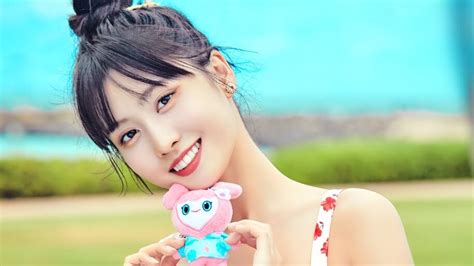Feel free to send us your own. Momo, TWICE, 4K, #5.652 Wallpaper