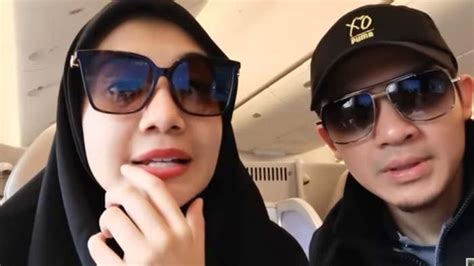 Istri irwansyah itu melahirkan anak pertama di rskia bunda, jakarta. Suara Anak-anak Saat Irwansyah Bertakbir Disorot Zaskia ...