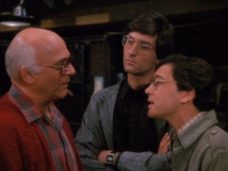 Macleod's health had been poor recently but no cause of death was given, the macleod achieved stardom as murray slaughter, the sardonic tv news writer on the 1970s comedy the mary tyler moore show. he went to a lead role. Who is Gavin MacLeod dating? Gavin MacLeod girlfriend, wife