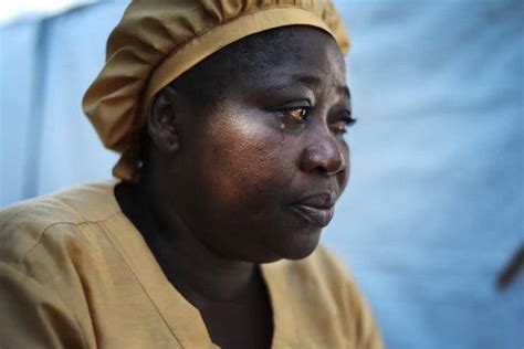 Those Who Serve Ebola Victims Soldier On The New York Times