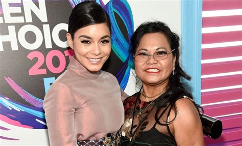 Everything We Know About Vanessa Hudgens Parents Thenetline