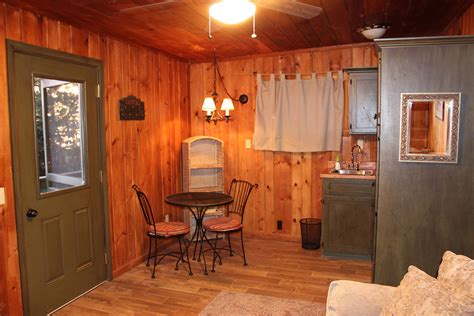 GUEST HOUSE | Living On Flathead Lake