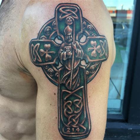 Celtic tattoos are ancient tattoo designs that are finding popularity of late due to their trendy and spectacular nature. 70 Traditional Celtic Cross Tattoo Designs - Visual ...