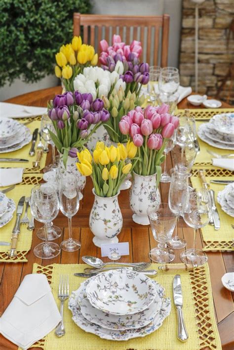 Spring and Easter Tablescape Ideas - The Glam Pad