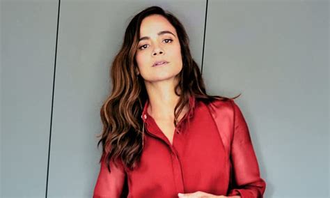 Alice Braga Elegida En El Top 100 Latina Powerhouse 2021