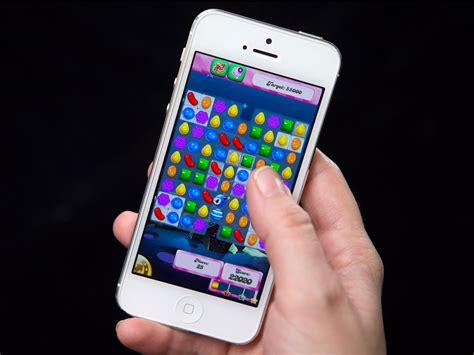 The Top 5 Most Popular Mobile Phone Games Geniuszone