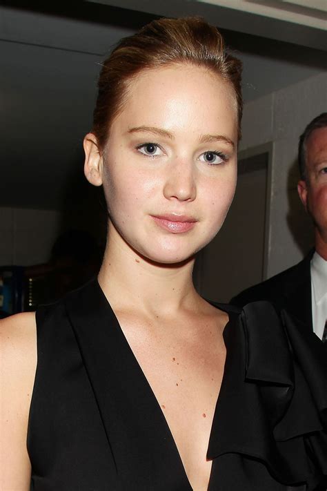 Jennifer Lawrences Beauty Secrets With Sonya Dakar Punica Makeup