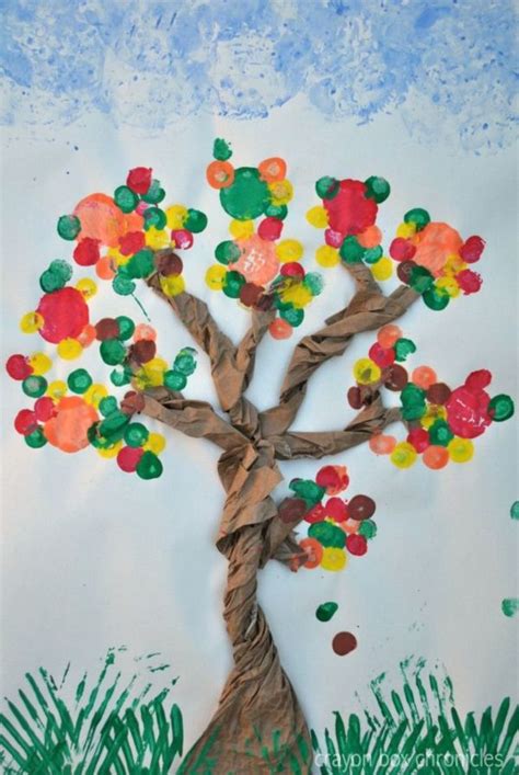 40 Beautiful Tree Art Painting And Art Works Nature Crafts Kids Fall
