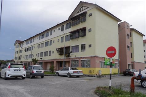 Bermula dengan azizi yang dalam perjalanan pulang ke rumahnya dengan menaiki sebuah motor. ZAM HARTANAH PROPERTY 2U: 1st floor Taman ALam Jaya dekat ...