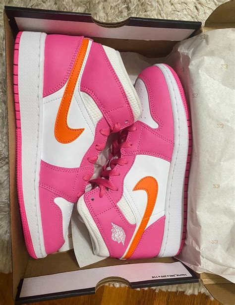 Pink And Orange Jordans Preppy Shoes Cute Nike Shoes Nike Shoes Girls