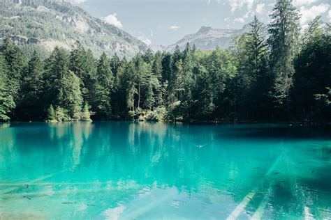 Mountain Lake And Clear Water Royalty Free Stock Photo
