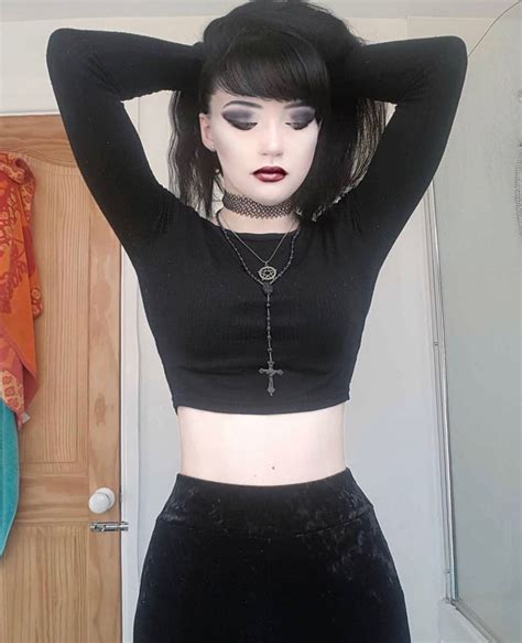 pin by dark queen 666 on emo and goths goth beauty gothic style clothing cute goth girl
